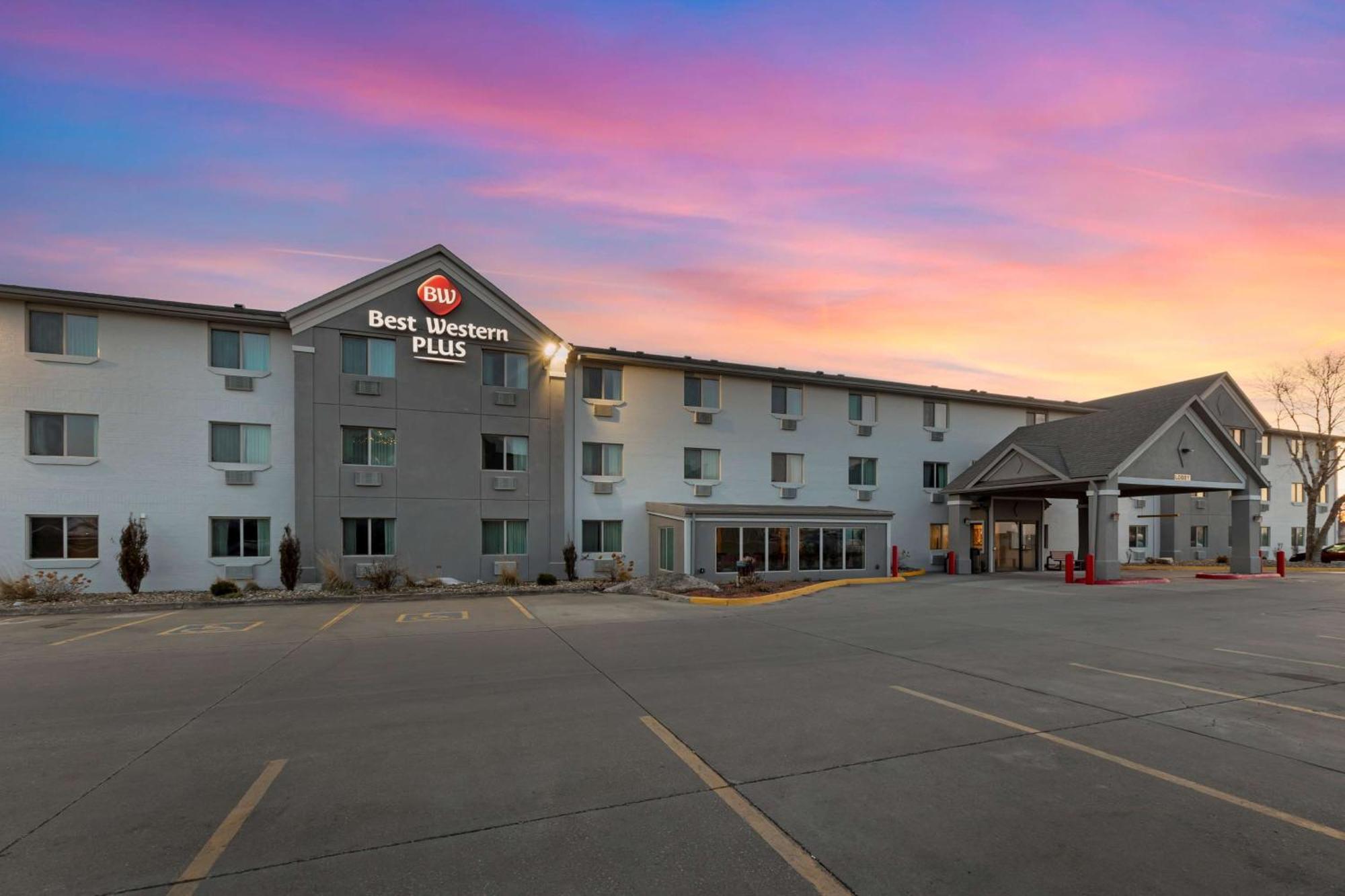 Best Western Plus Altoona Inn Eksteriør bilde