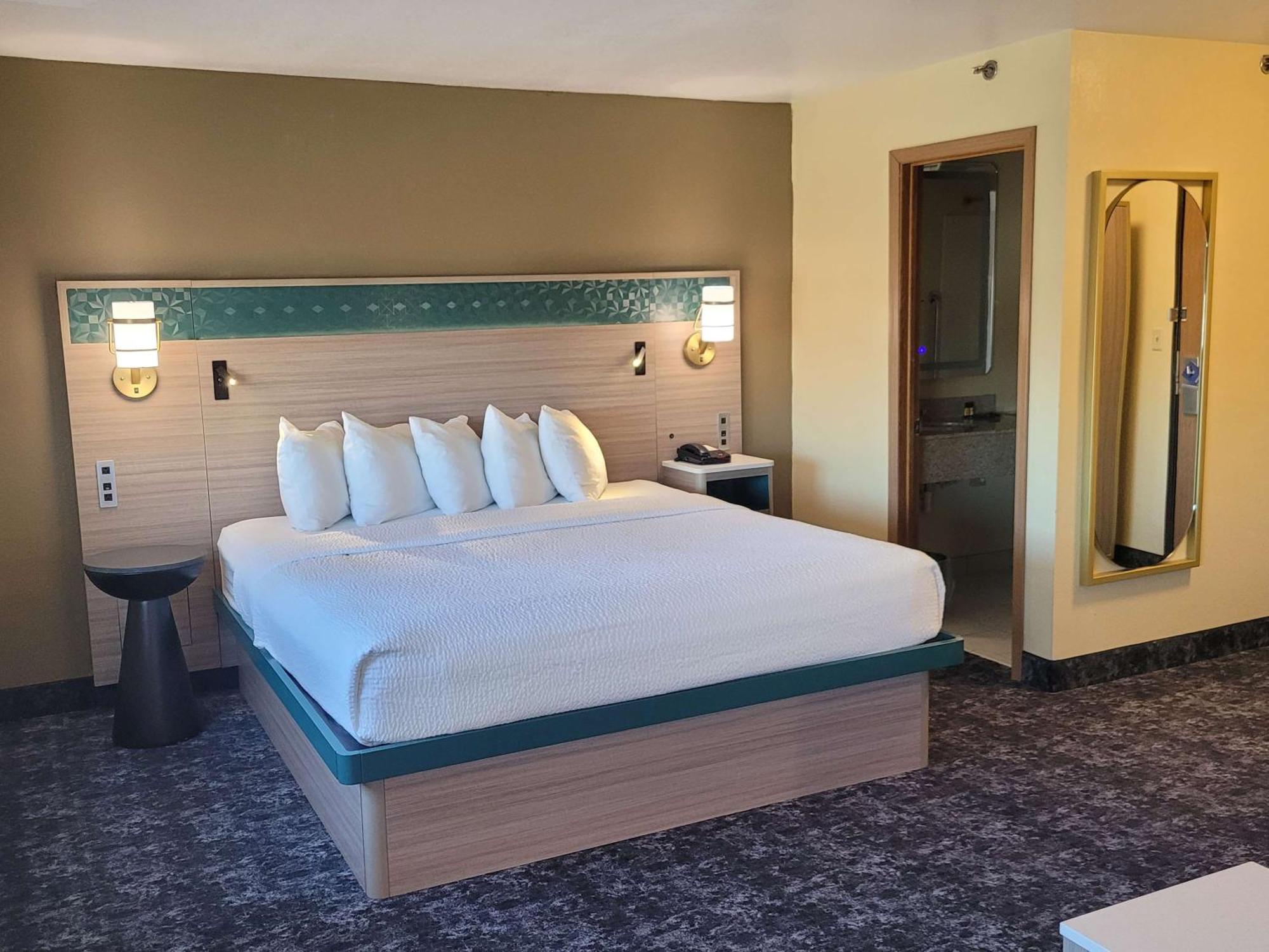 Best Western Plus Altoona Inn Eksteriør bilde